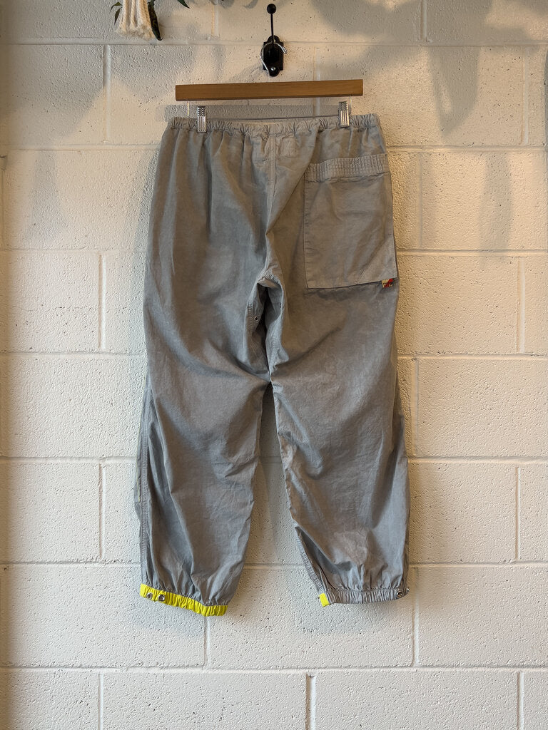 Flap Snap Shogun Pop Pant (Online $525. As found, light wear)
